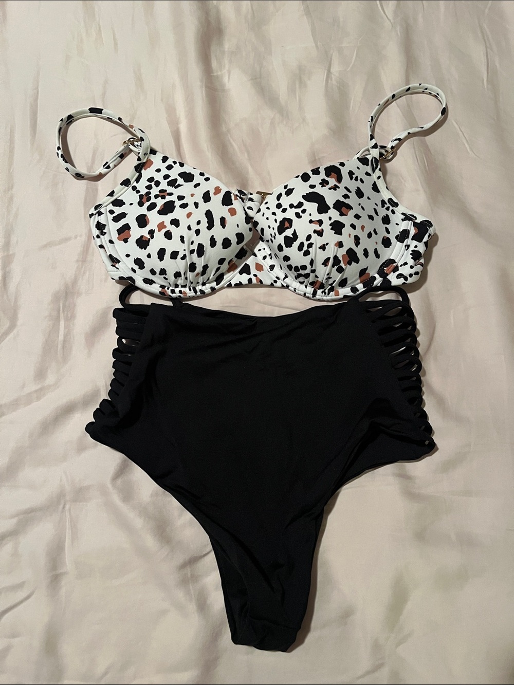 Leopard Print Underwire Bikini Top with High Waist Black Bottoms